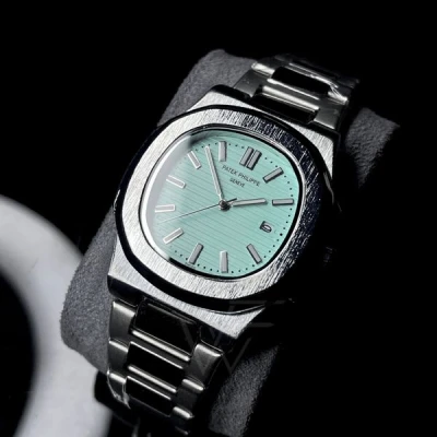 Patek Phillippe Nautilus Tiffany Blue secondary